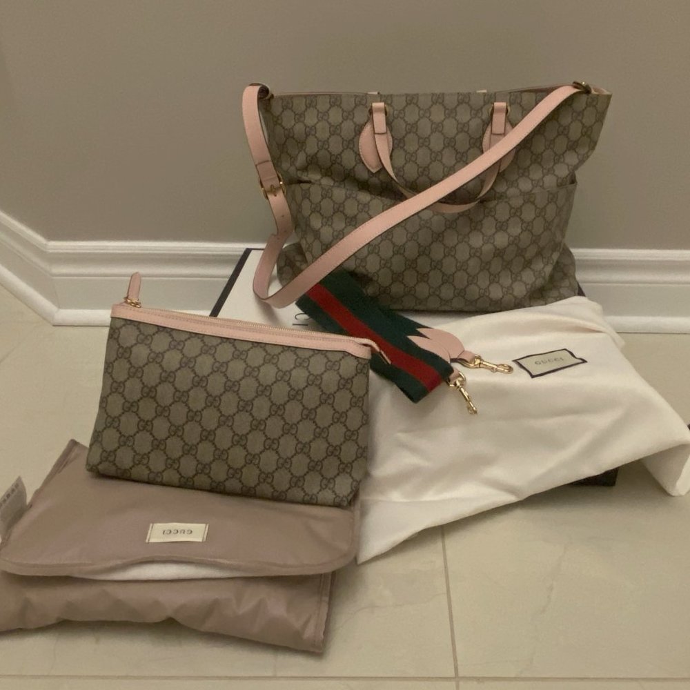 Gucci Diaper Bag / Mommy Bag/baby bag